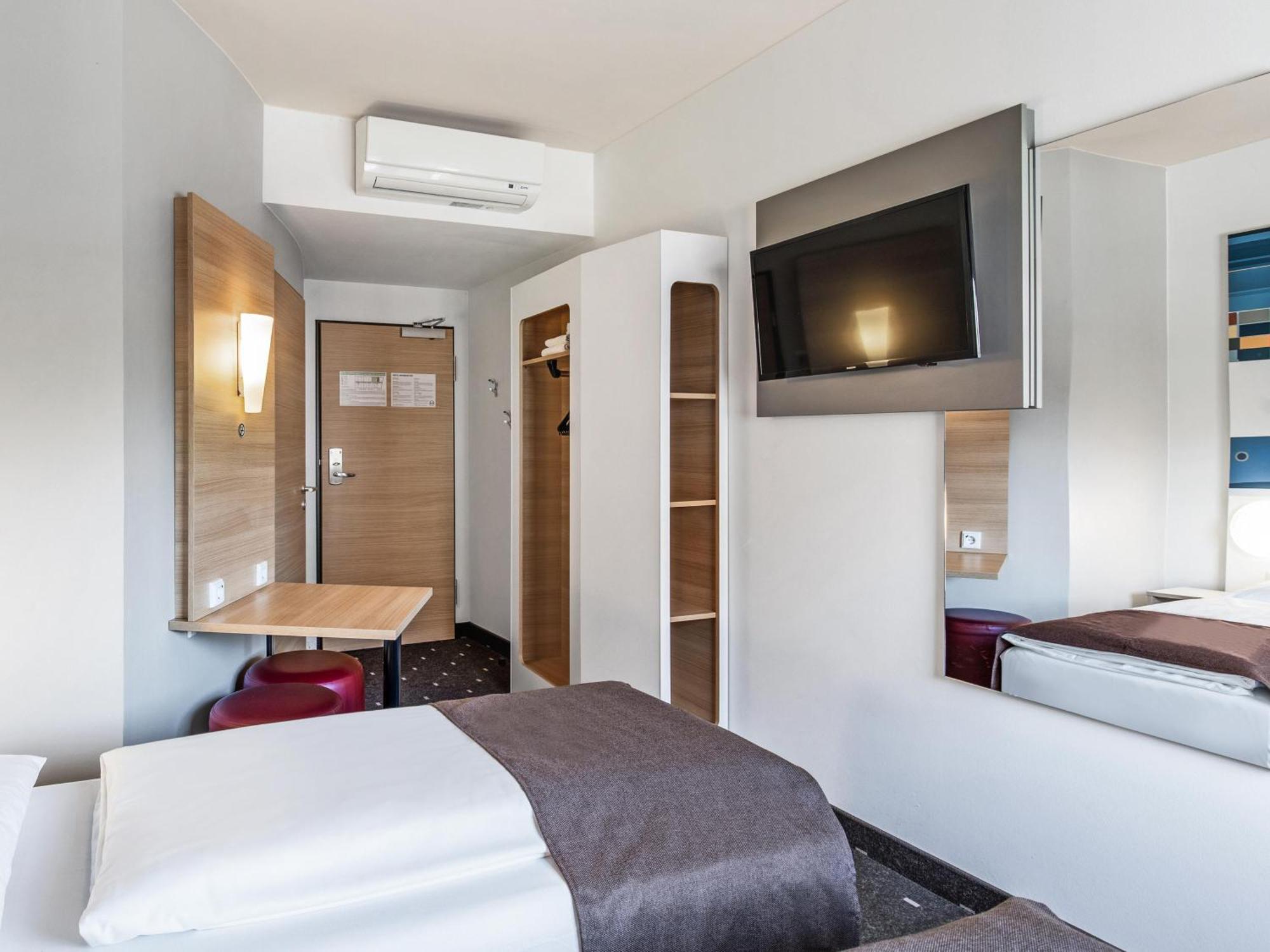 B&B Hotel Hamburg-Altona Екстериор снимка