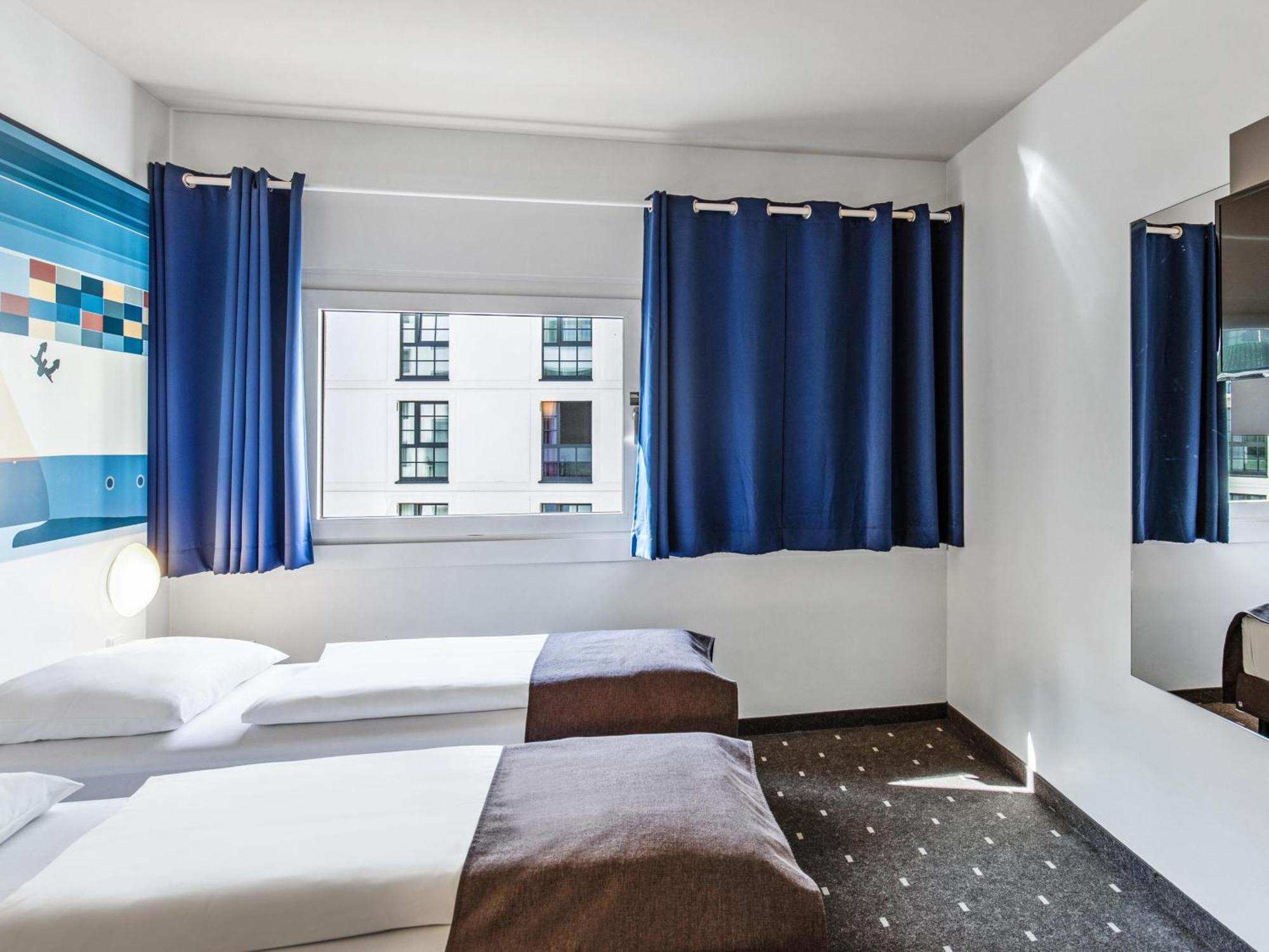 B&B Hotel Hamburg-Altona Екстериор снимка